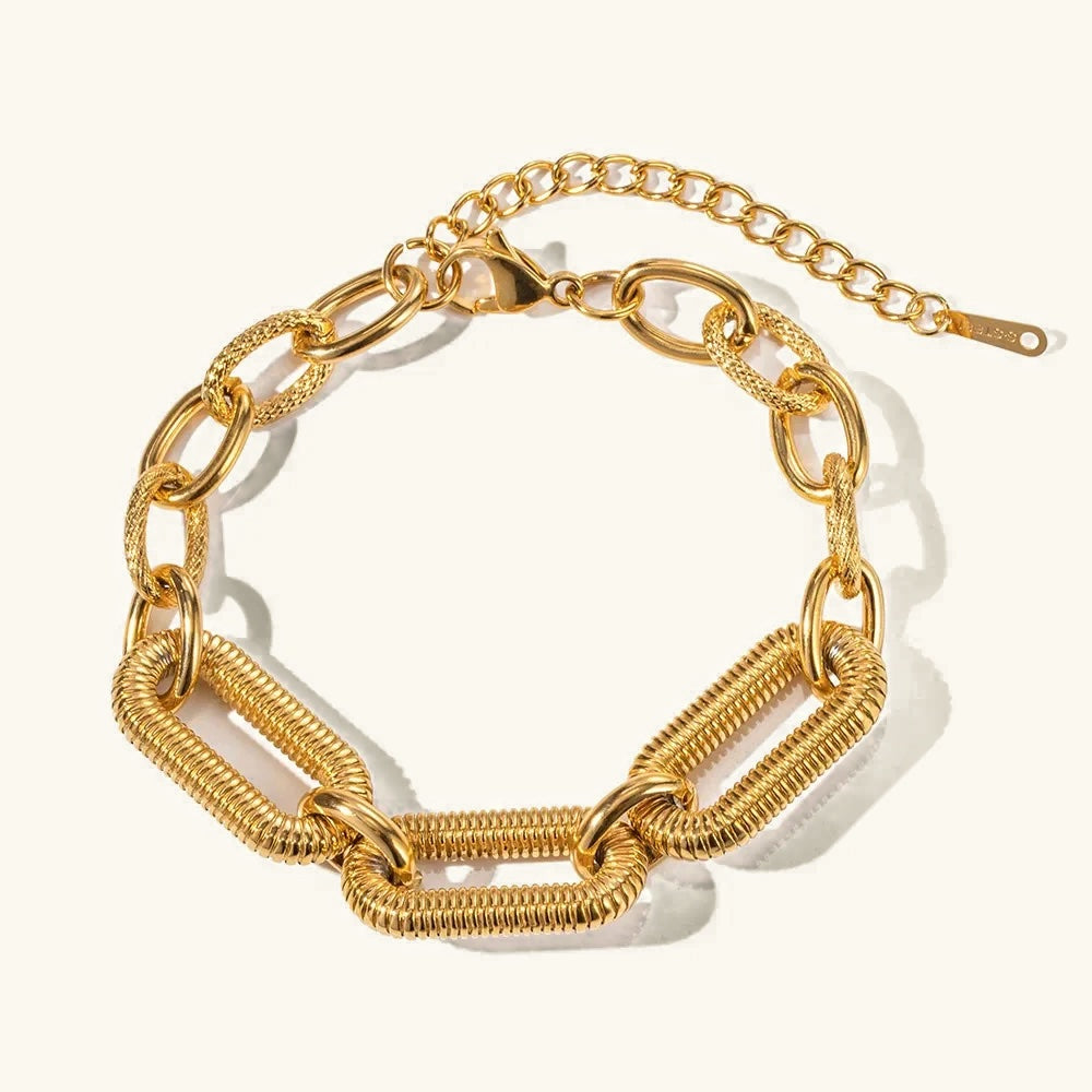 Luxury Circle Bracelet