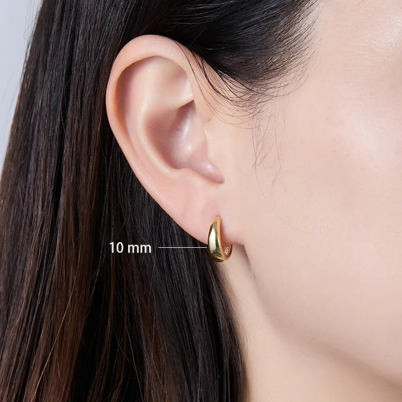 Classic Essential Chunky Hoop Earring