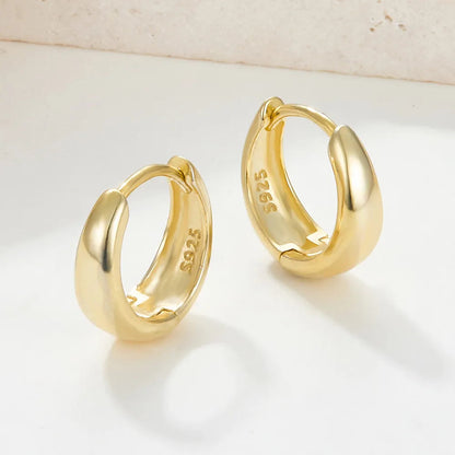 Classic Essential Chunky Hoop Earring