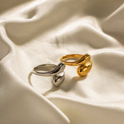 Two Tone Wave Ring Gold Thumb Ring