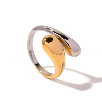 Two Tone Wave Ring Gold Thumb Ring