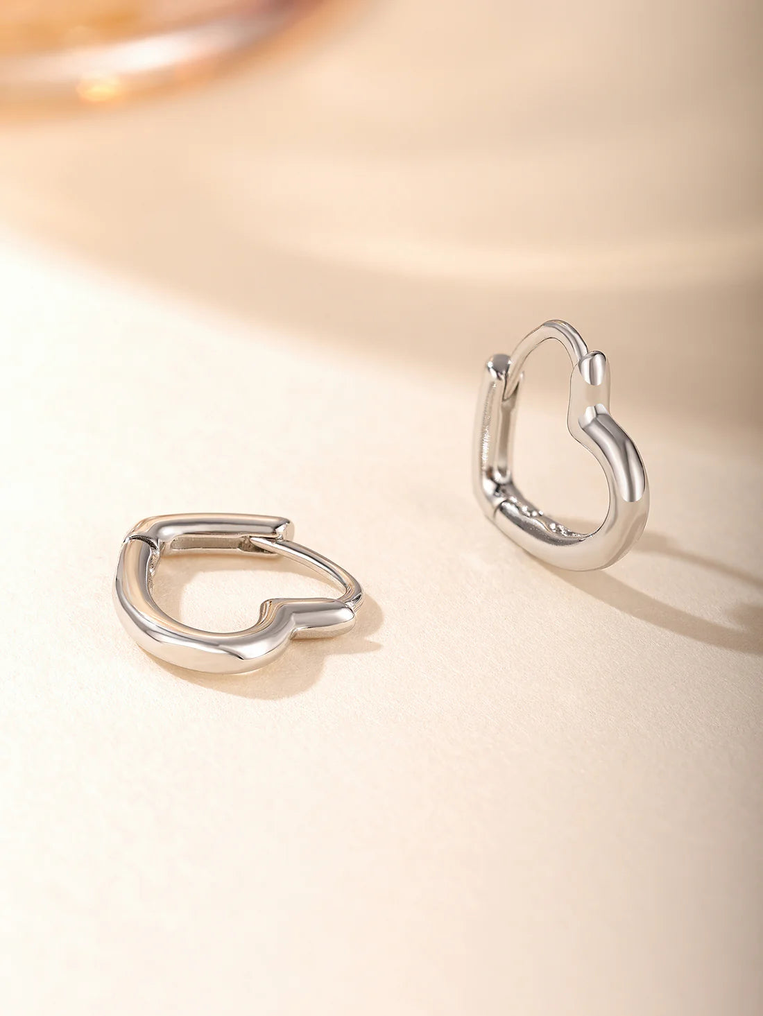 925 Sterling Silver Heart Hoop Earrings